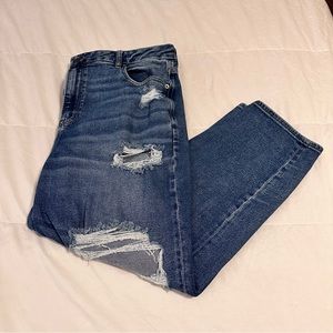 American Eagle Curvy Mom Jean
